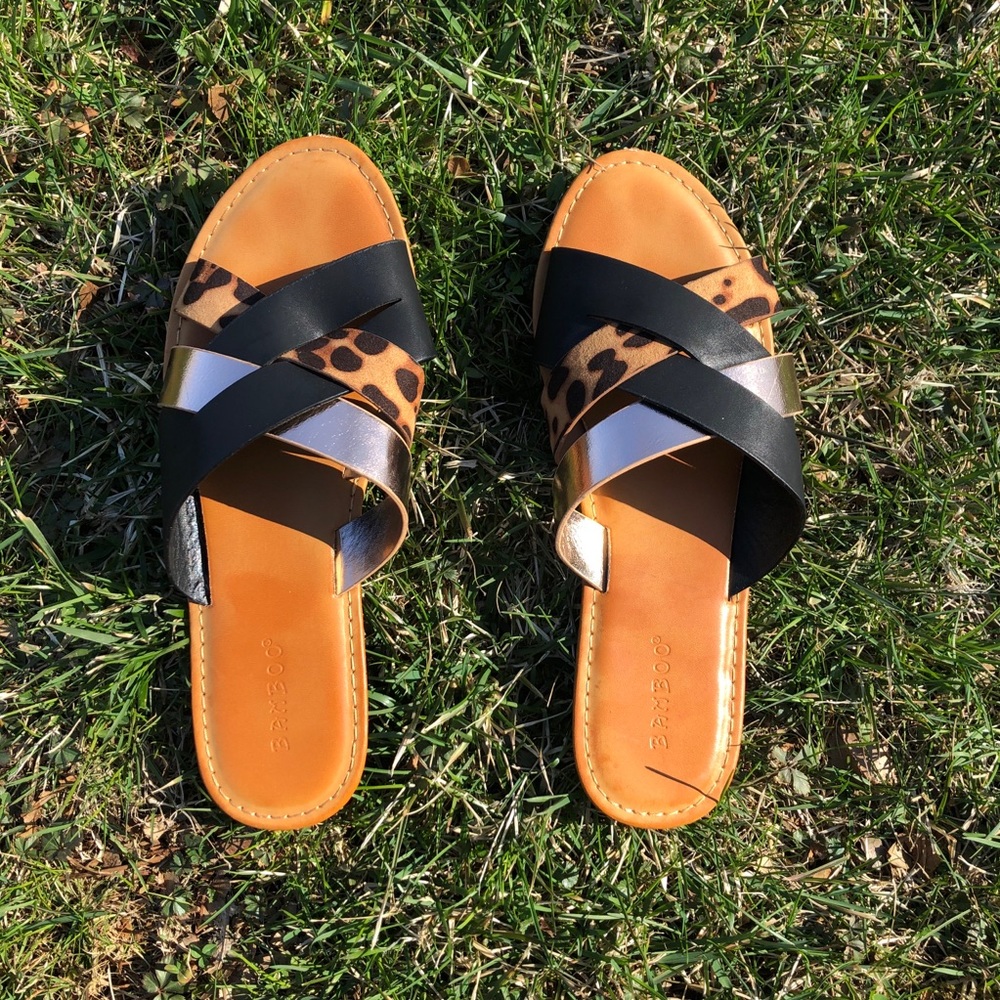 LULU’S Black Multi Print Strappy Slide Sandals